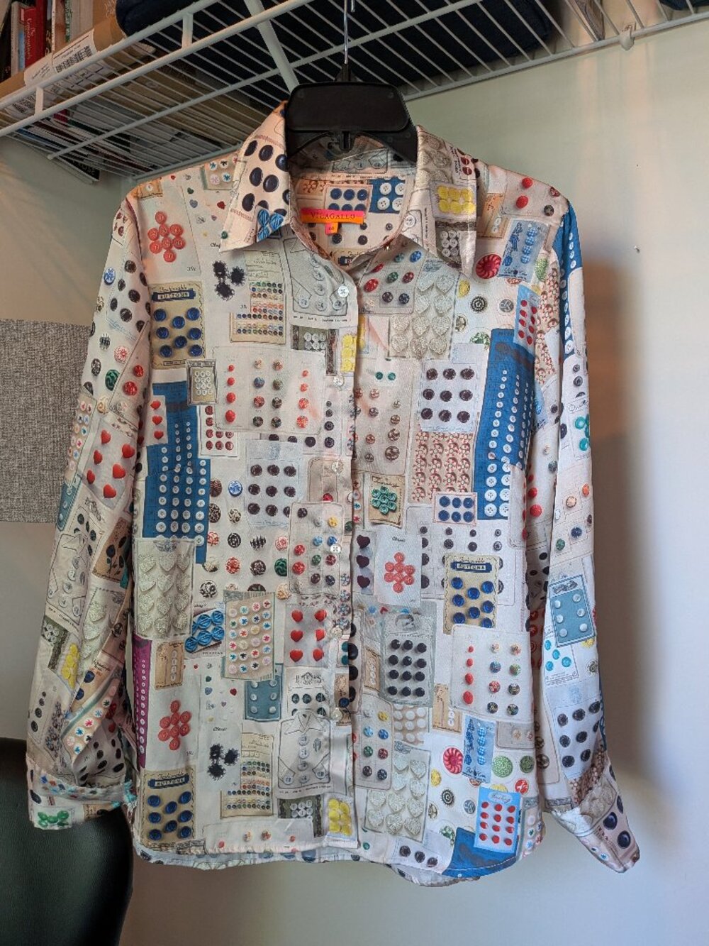 Vilagallo Vintage Buttons Print Button Down Large